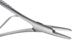 Mathieu medium needle holder standard